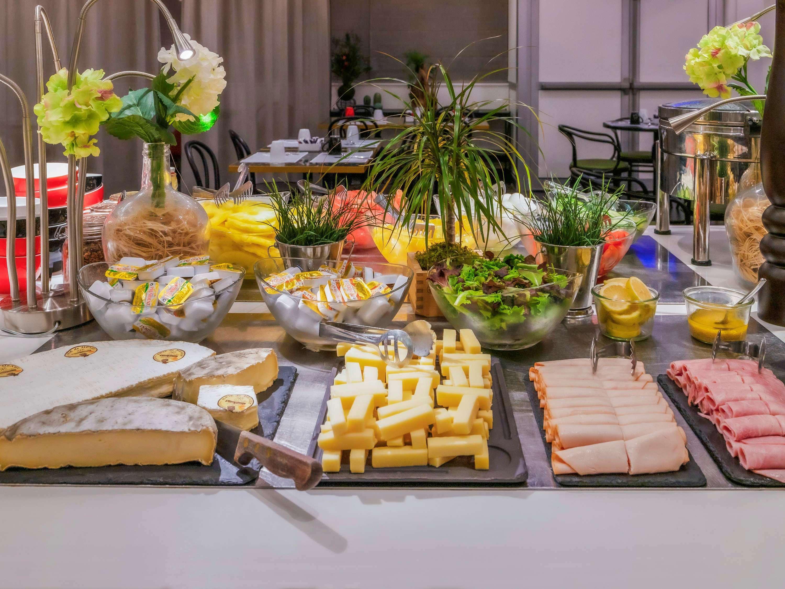Novotel Paris 17 Екстер'єр фото